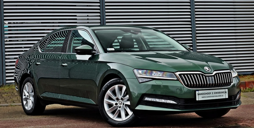 Skoda Superb cena 106900 przebieg: 57000, rok produkcji 2021 z Wyśmierzyce małe 667